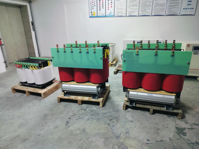 广宁KS11-1000KVA矿用变压器